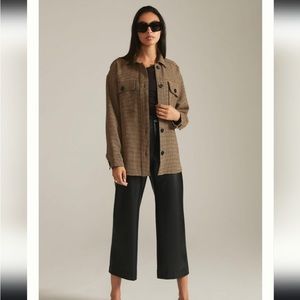 NWT Current Air Anthropologie Houndstooth
Micro Check Cargo Soft Shacket Coat